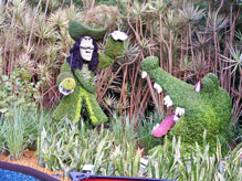 Captain Hook topiary at the 2009 Flower and Garden Festival