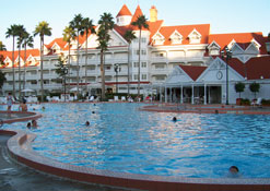 Court Yard pool at The Grand Floridian Resort