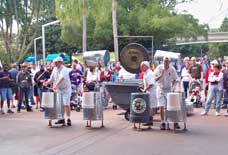 JAMMiters preforming at Epcot