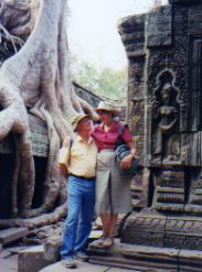 MouseToursTravels to an Ancient Cambodian Temple